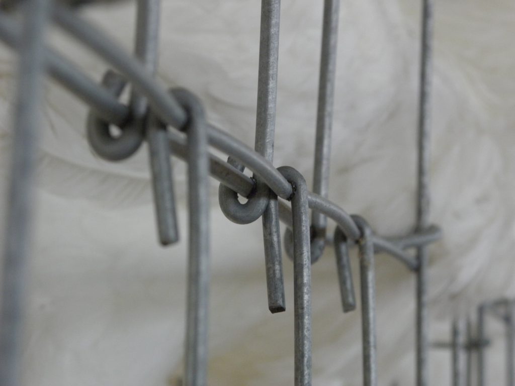 galvanised wire mesh used in poultry cages